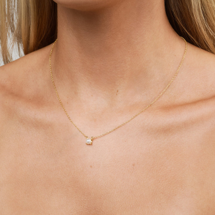 Essie - Petit collier pendentif perle