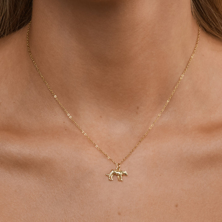 Quinn - Collier Pendentif Léopard Dangle Or