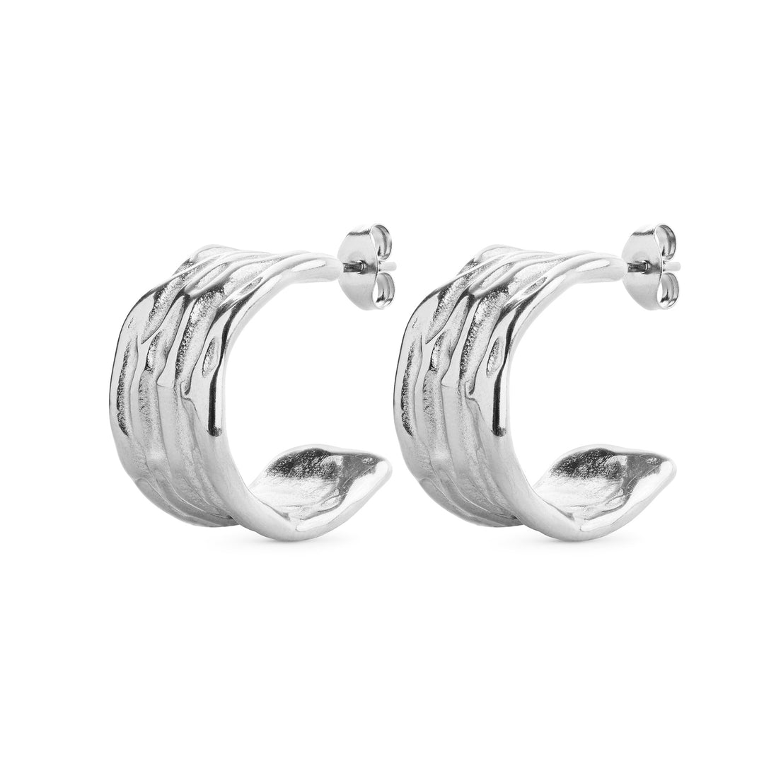 Magela – boucles d'oreilles organiques en acier inoxydable, argent | Timi of Sweden